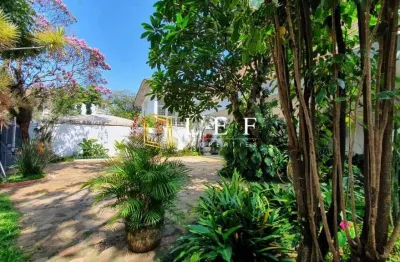 Casa com 5 quartos à venda na Rua Itápolis, --, Pacaembu, São Paulo