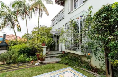 Casa com 4 quartos à venda na Rua Catanduva, --, Pacaembu, São Paulo