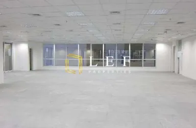 Casa comercial para alugar na Rua Araguari, --, Moema, São Paulo