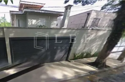 Casa com 4 quartos para alugar na Rua Salvador Mendonça, --, Jardim Europa, São Paulo