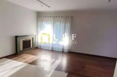 Casa com 4 quartos à venda na Rua Catuicara, --, Moema, São Paulo