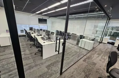 Casa comercial para alugar na Avenida Santo Amaro, --, Vila Nova Conceição, São Paulo