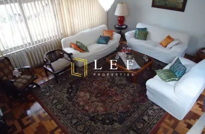 Casa com 6 quartos à venda na Rua Xavier Gouveia, --, Campo Belo, São Paulo