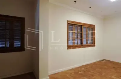 Casa com 3 quartos à venda na Rua Tajá, --, Vila Nova Conceição, São Paulo