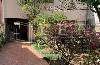 Casa comercial à venda na Avenida Jurema, --, Moema, São Paulo