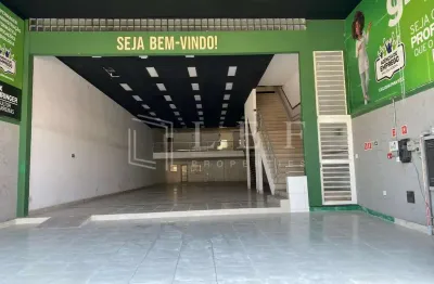 Casa comercial para alugar na Rua Maciel Monteiro, 569, Vila Santa Teresa (Zona Leste), São Paulo