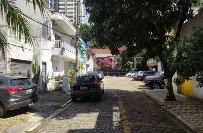 Casa comercial para alugar na Rua Rosa e Silva, 166, Santa Cecília, São Paulo