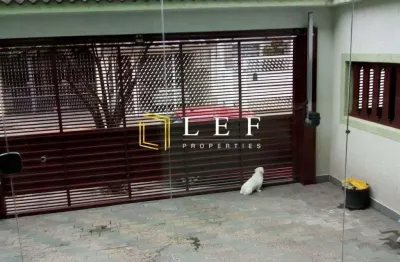 Casa com 4 quartos para alugar na Rua das Hortênsias, --, Saúde, São Paulo