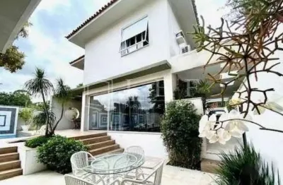 Casa com 4 quartos à venda na Rua Olímpio Catão, --, Pacaembu, São Paulo