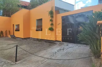 Casa comercial para alugar na Rua Ilhéus, 390, Sumaré, São Paulo