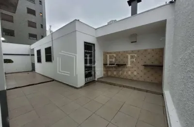 Casa com 4 quartos para alugar na Alameda dos Guaramomis, 332, Moema, São Paulo