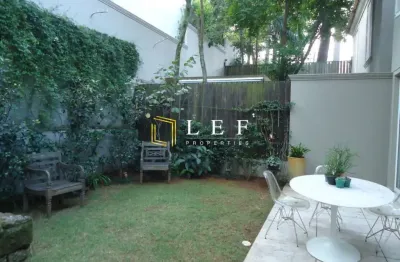 Casa em condomínio fechado com 3 quartos à venda na Rua Bernardo Sanches, --, Real Parque, São Paulo