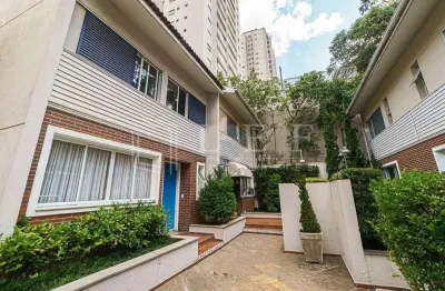 Casa em condomínio fechado com 4 quartos à venda na Rua José da Mota, --, Vila Andrade, São Paulo