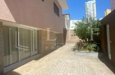Casa com 3 quartos à venda na Rua Albina Barbosa, --, Aclimação, São Paulo