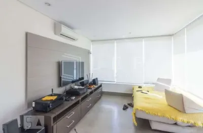 Casa com 3 quartos à venda na Rua Caiapônia, --, Alto da Lapa, São Paulo