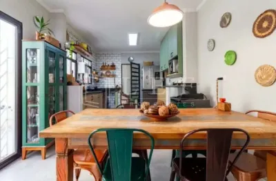 Casa com 3 quartos à venda na Rua Sepetiba, --, Lapa, São Paulo