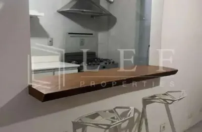 Kitnet / Stúdio à venda na Rua Teodoro Sampaio, --, Pinheiros, São Paulo