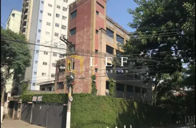 Prédio à venda na Rua Correia de Lemos, --, Saúde, São Paulo