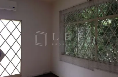 Prédio para alugar na Rua Catalão, --, Sumaré, São Paulo