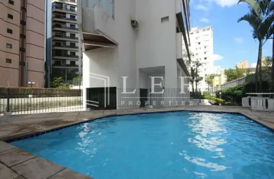 Apartamento com 3 quartos para alugar na Avenida Juriti, --, Moema, São Paulo