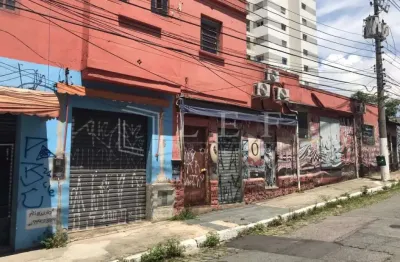 Prédio para alugar na Rua Cardeal Arcoverde, --, Pinheiros, São Paulo