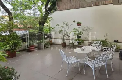 Casa com 3 quartos à venda na Rua Antonina, --, Sumaré, São Paulo