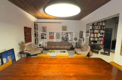 Casa com 3 quartos para alugar na Alameda Jaú, --, Jardim Paulista, São Paulo