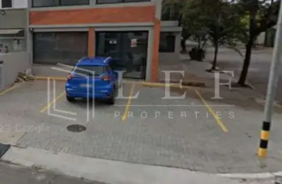 Prédio à venda na Rua Pascal, --, Campo Belo, São Paulo