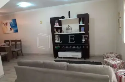 Casa em condomínio fechado - 3 quartos - 1 suíte - 2 vagas - 110m²