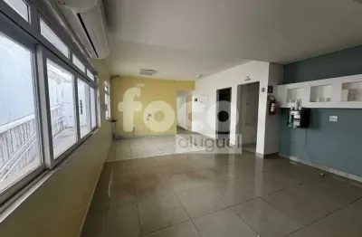 Casa comercial para aluguel, 10 salas, 4 vagas, martins
