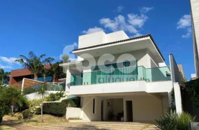 Casa em condomínio fechado com 5 quartos para alugar na Avenida Paulo Gracindo, Gávea, Uberlândia