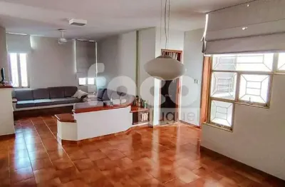 Casa com 3 quartos para alugar na Rua Tapajós, Vigilato Pereira, Uberlândia