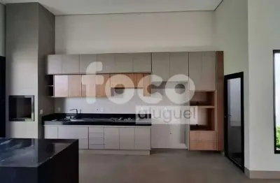Casa com 3 quartos para alugar na Rua Planicie, Aclimação, Uberlândia