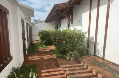 Casa comercial para aluguel, 4 quartos, osvaldo rezende - uberlândia/mg