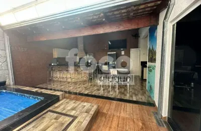Casa com 3 quartos para alugar na Rua Renato de Oliveira Grama, Jardim Inconfidência, Uberlândia