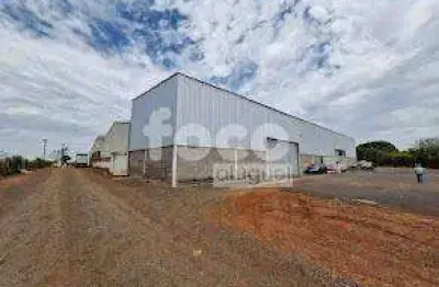 Barracão / Galpão / Depósito para alugar na Rodovia BR-050, Conjunto Segismundo Pereira, Uberlândia