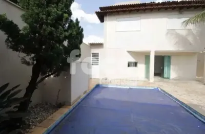 Casa para aluguel, 4 quartos, 3 suítes, 6 vagas, Tibery - Uberlândia/MG