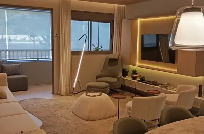 Lindo apto no centro de osasco com 2 e 3 dorm , na planta com fluxo facilitado ,lazer completo ao lado da estação, shoppings , fácil acesso a marginal pinheiros e castelo branco