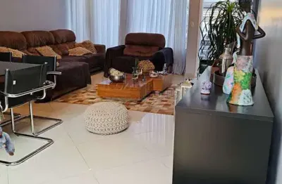 Sobrado com 3 dorms, nova petrópolis, são bernardo do campo - r$ 1.18 mi, cod: 4220