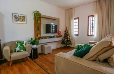 Casa à venda com 3 quartos, sendo 1 suíte e área  gourmet no jardim são carlos em sorocaba