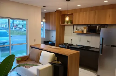 Apartamentos com 2 quartos e varanda a 500m do shopping, hospitais e ufal