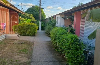 Casa 2 quartos, sendo 1 suíte, armários na cozinha e churrasqueira próximo a ufal