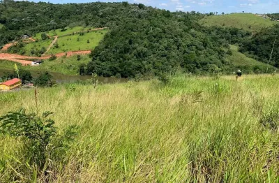 Vende-se terreno em área rural com ótima localização