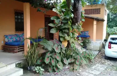 Casa com 2 quartos à venda no jardim castelao, lauro de freitas , 150 m2 por r$ 275.000