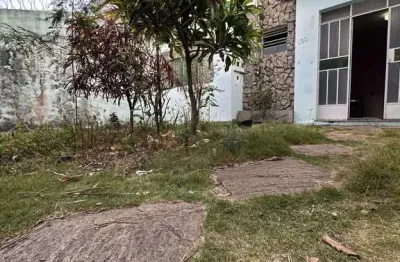 Casa à venda em divinópolis, bom pastor, com 3 quartos, 300m²