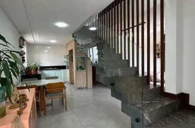 Casa com 2 quartos à venda no Santa Marta, Divinópolis 