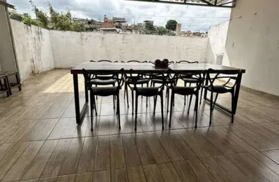 Casa com 3 quartos à venda no Itaí, Divinópolis 