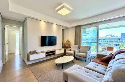 Casa em condomínio fechado com 4 quartos à venda na rua guatambú, 1001, atlântida, xangri-lá por r$ 1.690.000