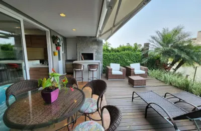 Casa em condomínio fechado com 2 quartos à venda na rua guatambú, 1001, atlântida, xangri-lá, 133 m2 por r$ 1.290.000