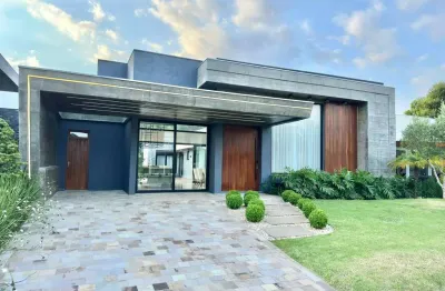 Casa em condomínio fechado com 4 quartos à venda na estrada do mar, 1000, velas da marina, capão da canoa, 240 m2 por r$ 3.900.000